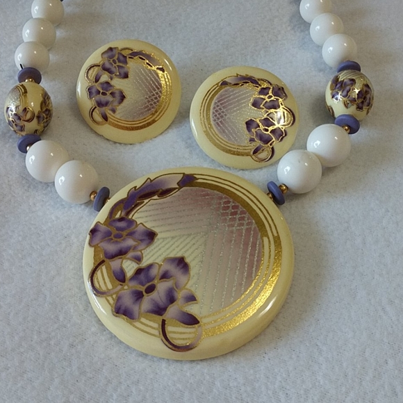 3 Pc Vintage Necklace Earring Set Porcelain Painted Beads Petunia Purple Pierced - Picture 2 of 8
